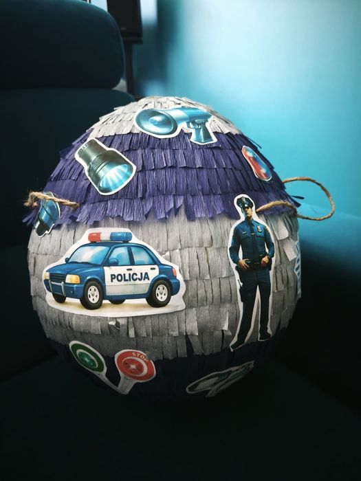 Piniata w tematyce POLICJI