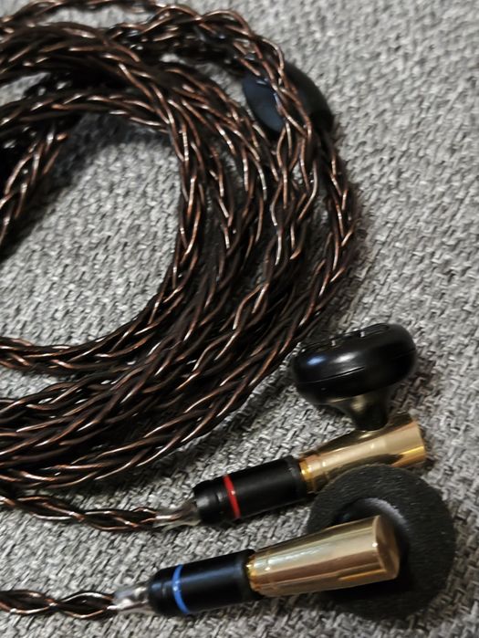 Lun Sheng Yeone 4,4 mm/QoA/kinera