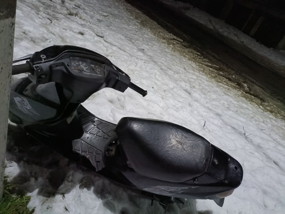 Сузуки сепия зз Сузуки сепия зз