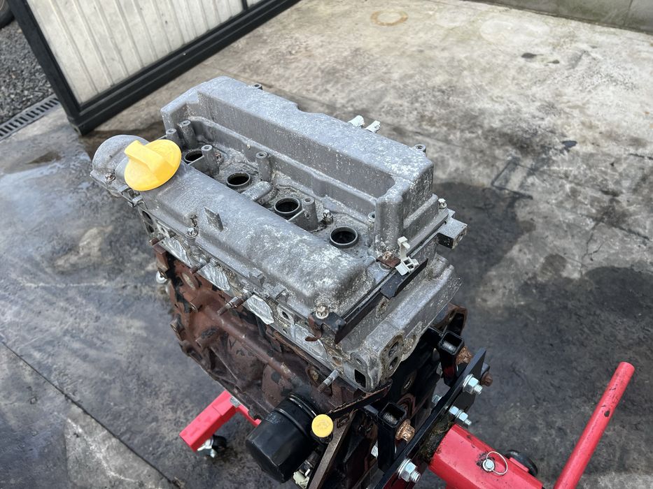 Двигун z18xe opel vectra signum astra zafira.опель вектра зефіра