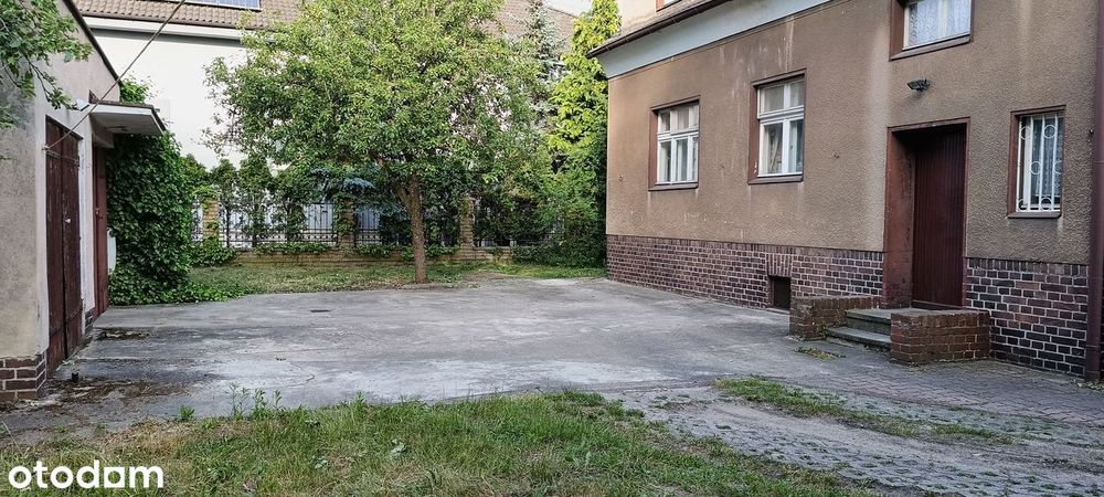 Atrakcyjnie położony dom 140 m² | duży ogród | 2 mieszkania | 2 garaże