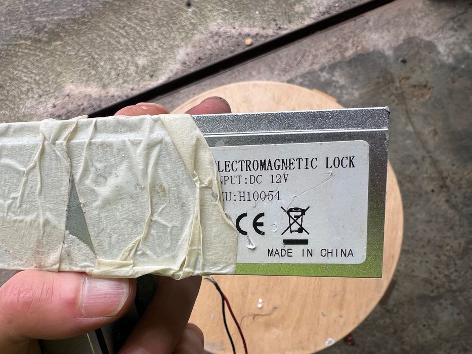 Fechaduras Magnéticas 12V para Portas