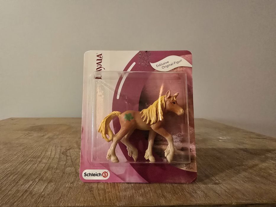 Schleich koń jednorożec Akio źrebię figurka edycja limitowana