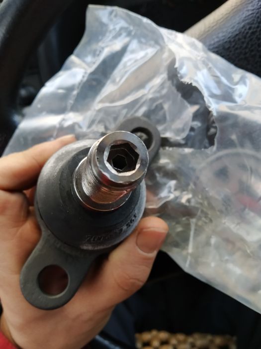 Шарові Фольксваген Т4 96-03рік