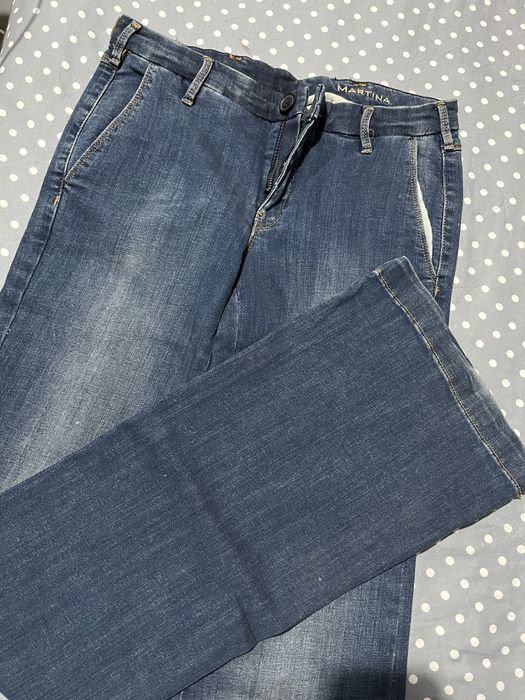 Джинси кльош