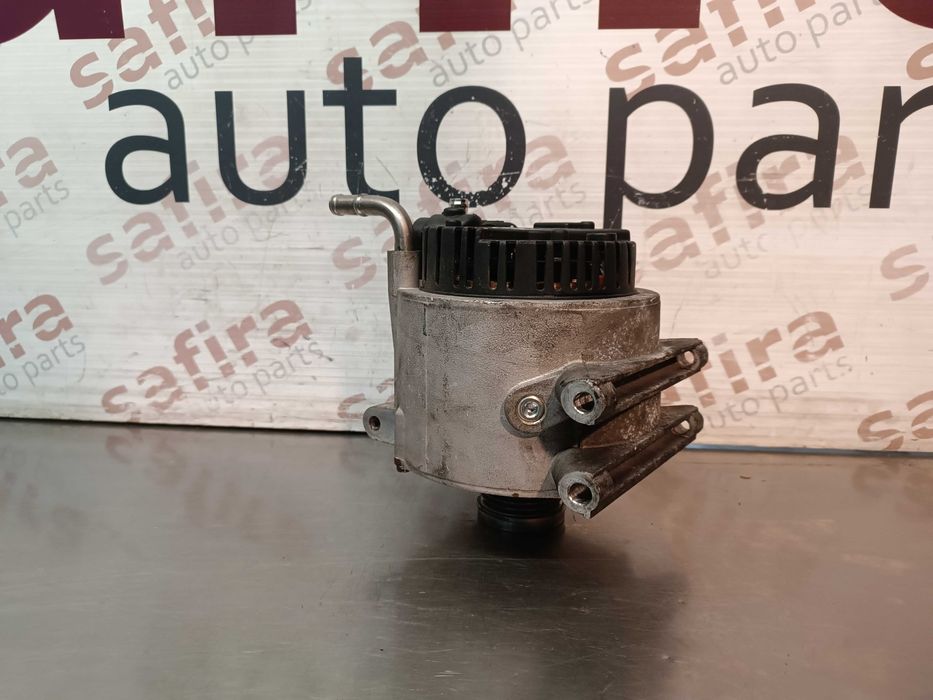 Alternador Mercedes W168 A170CDI Refrigerado a Água