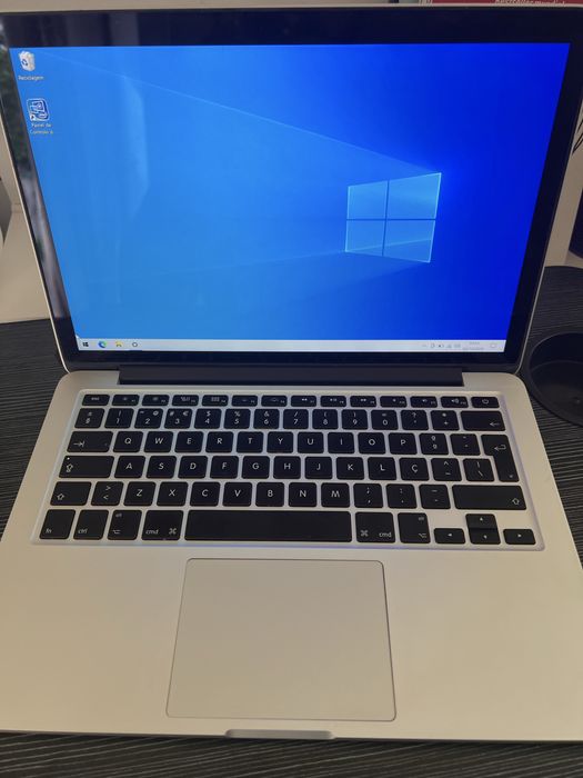 Apple Macbook Pro 2014 (Core i5, 13-inch, 8GB, SSD 256GB) - Sistema Windows 10