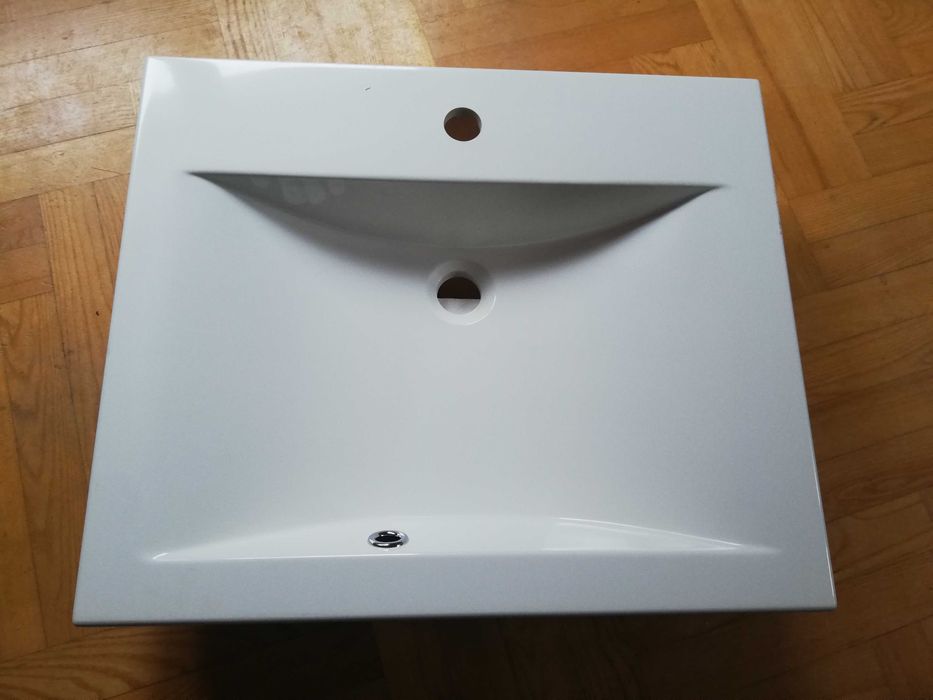 Nowa solidna umywalka nablatowa Lilly Overflow