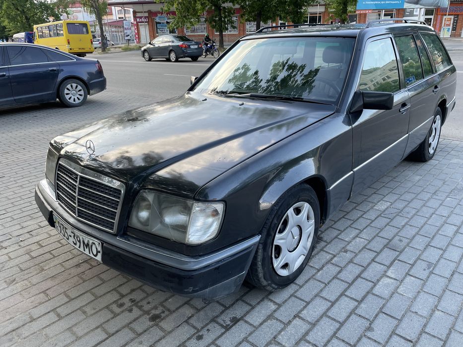 Mercedes benz w124 E200 гбо