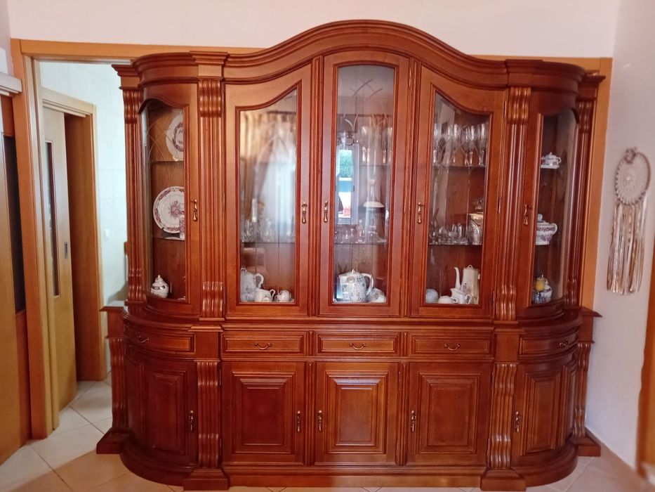 Móvel da sala em cerejeira