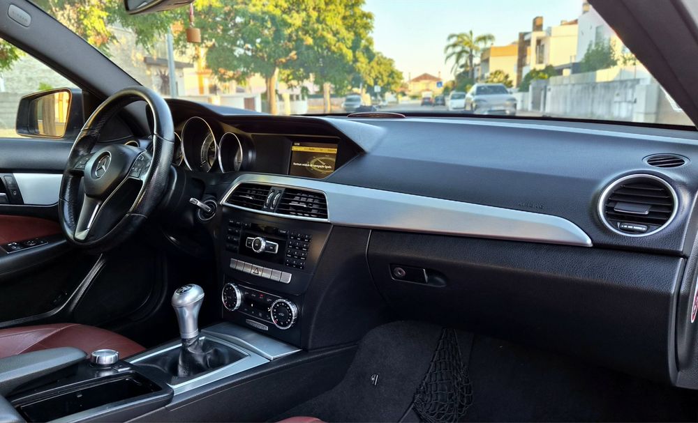 Mercedes c220 coupe 2.2 170 cv amg