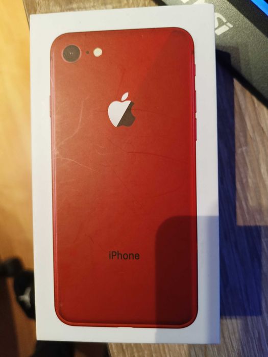 Smartfon Apple iPhone 7 2GB / 128 GB Czerwony