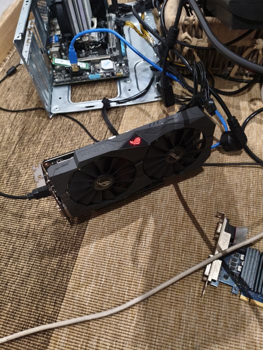 GTX 1050 2GB Strix Asus