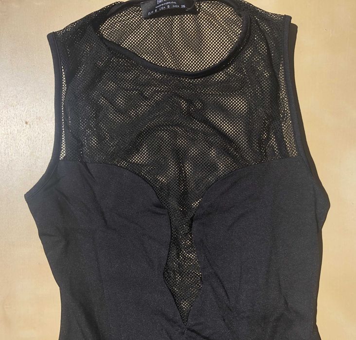 Body novo preto Bershka