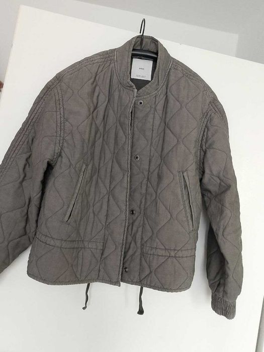 Продам куртку стегану S, жіночу, Нова!