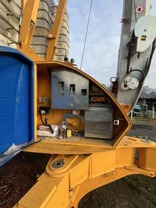 Grua automontante potain igo 50