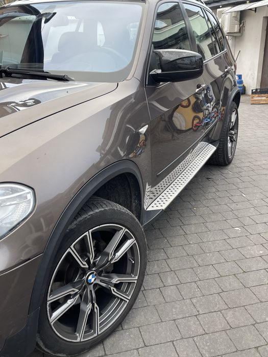 BMW X5 E70 2011 skrzynia 8, head-up, 100% sprawna