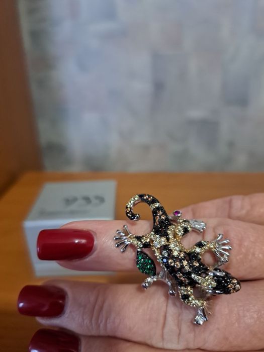 Продам кольцо Roberto Bravo