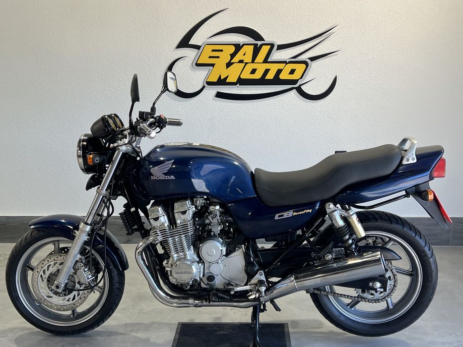 Honda CB750 Seven Fifty  (3750$)