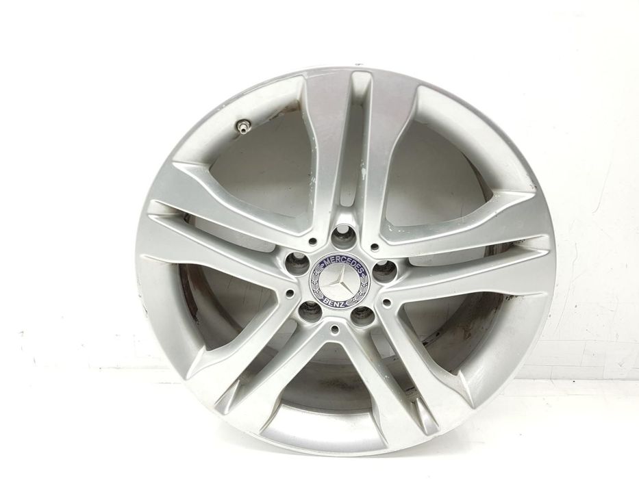 PNEU MERCEDES-BENZ CLASE GLA BM 156