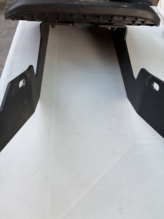 Suporte para top case shad - duke 390