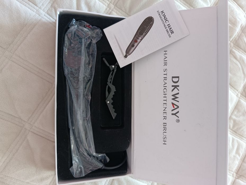 Продам щітку-випрямляч для волосся