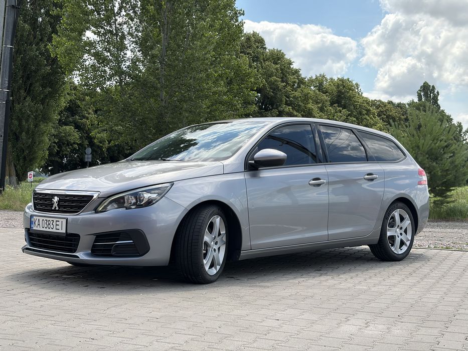 Продам Peugeot 308 T9