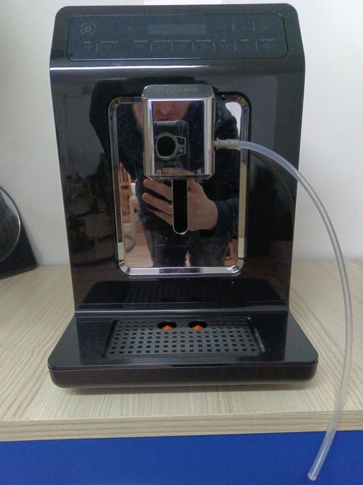 Продам   кавомашину  кофеварка кофемашина Krups