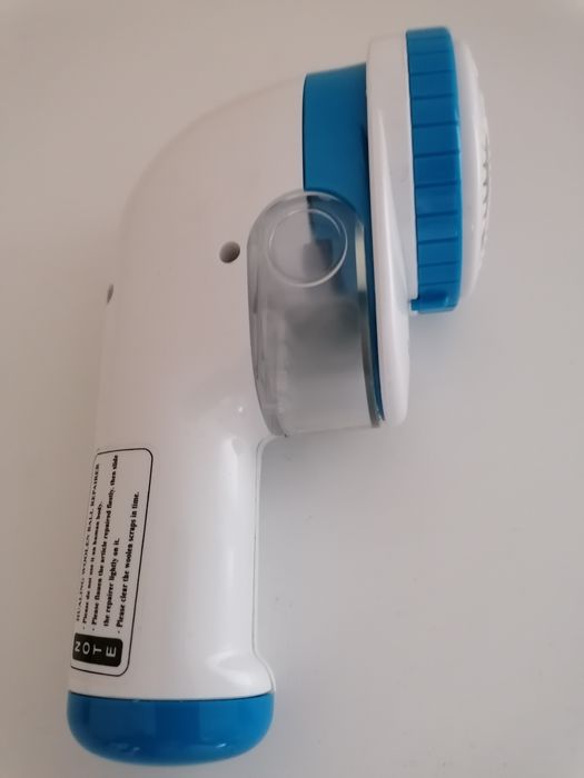 Máquina de tirar borboto da roupa