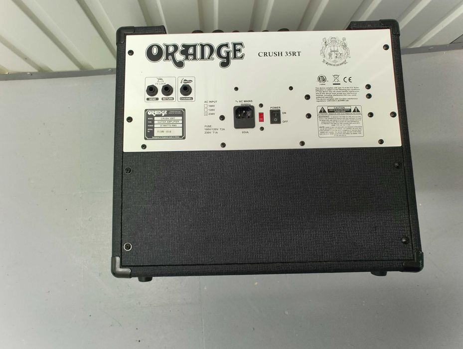 Amplificador Orange 35 watts, edição limitada.