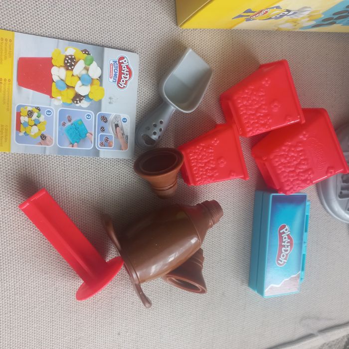 Play doh popcorn party