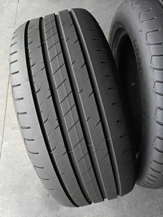 Goodyear EfficientGrip Performance2 225/50 R17 94W шини літні пара 24рік