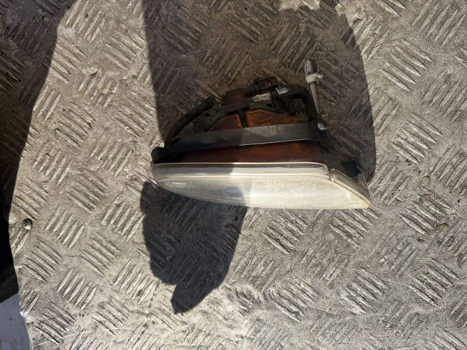 Туманка в бампер перед Мерседес мл270 год 03 mercedes w163 ml270 ml