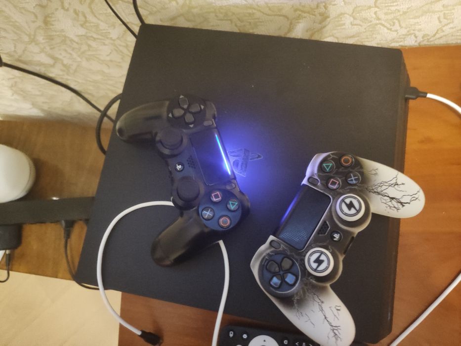 PlayStation 4 на 1 тб
