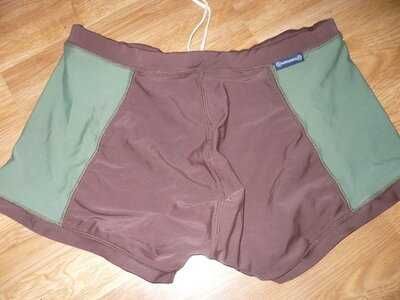 Плавки мужские цвет хаки 52-54р. В хорошем состоянии