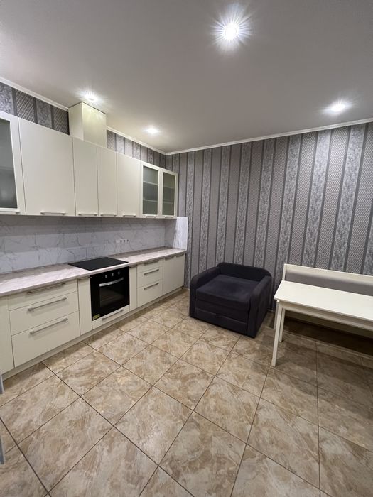 Аренда посуточно 1 кв Кпи Новый дом