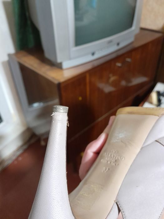 женские босоножки VALENTINO