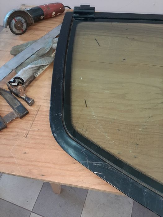 Drzwi jcb gorne orginał