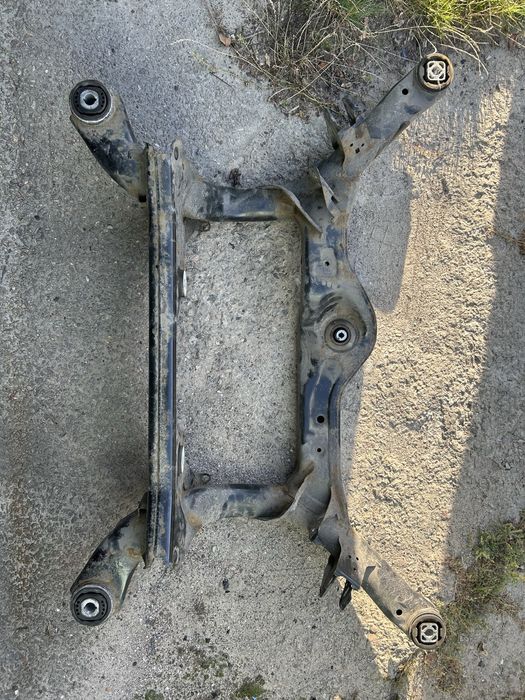 Подрамник задний Audi A6C7 quattro