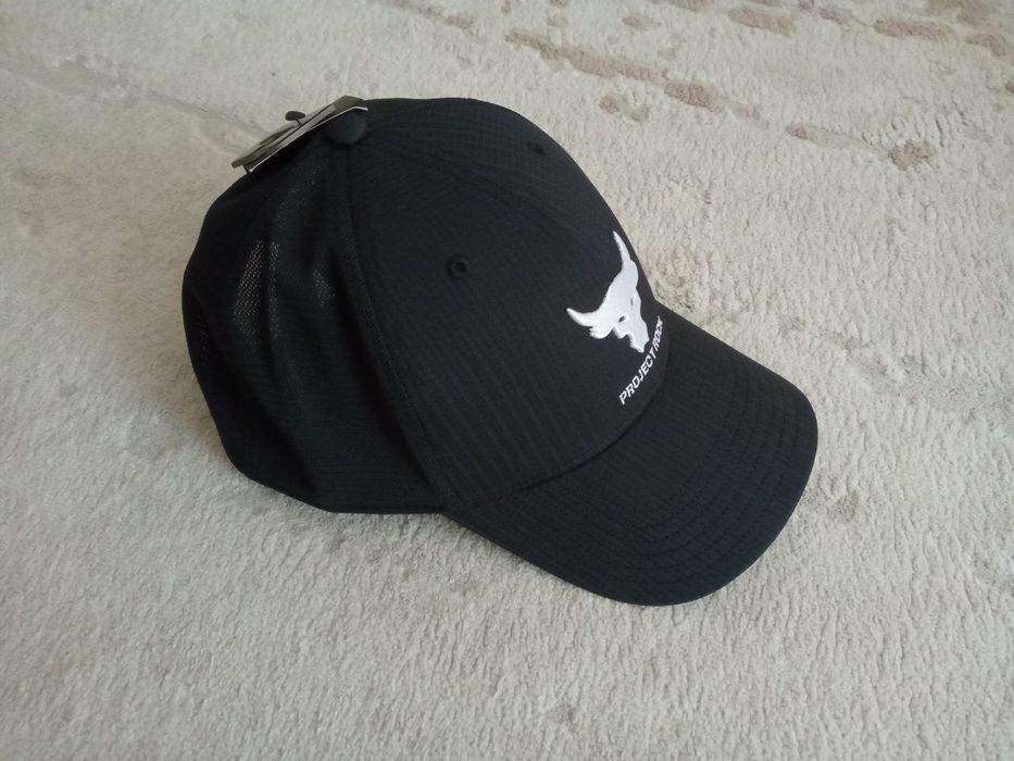 Оригінал Under Armour Project Rock Trucker Hat 1369815 кепка бейсболка