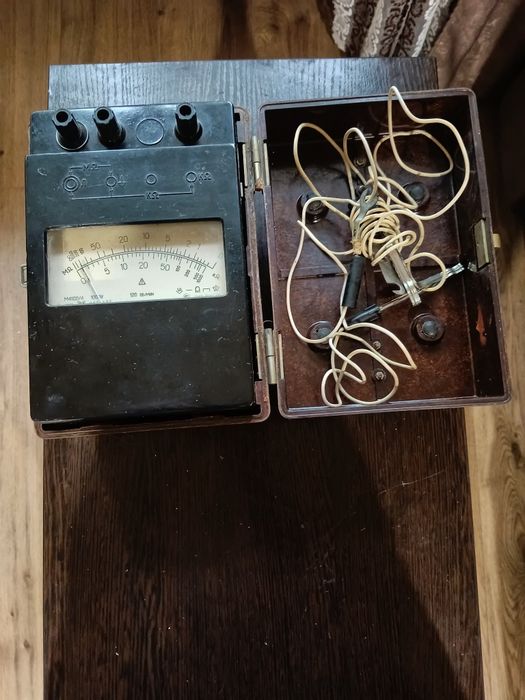 Мегаомметр М 4100/4