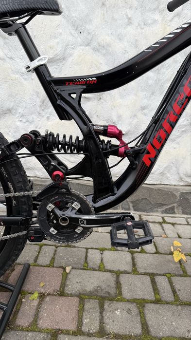 Norco Team DH 2010 M 26’ Specialized Trek Scott Giant Santa Cruz Pivot