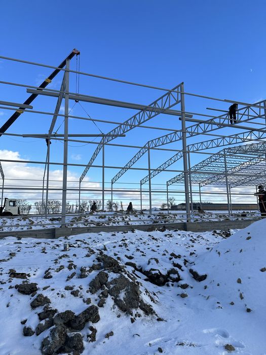 Будівництво ангарів