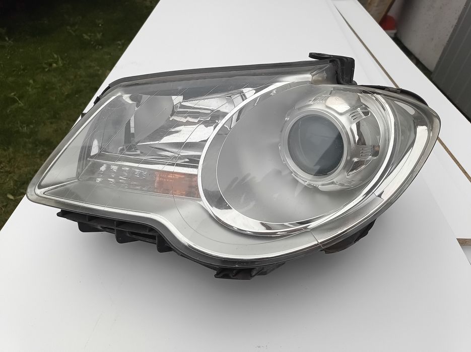 Reflektory R+L VW TOURAN 31.01.2008 r.