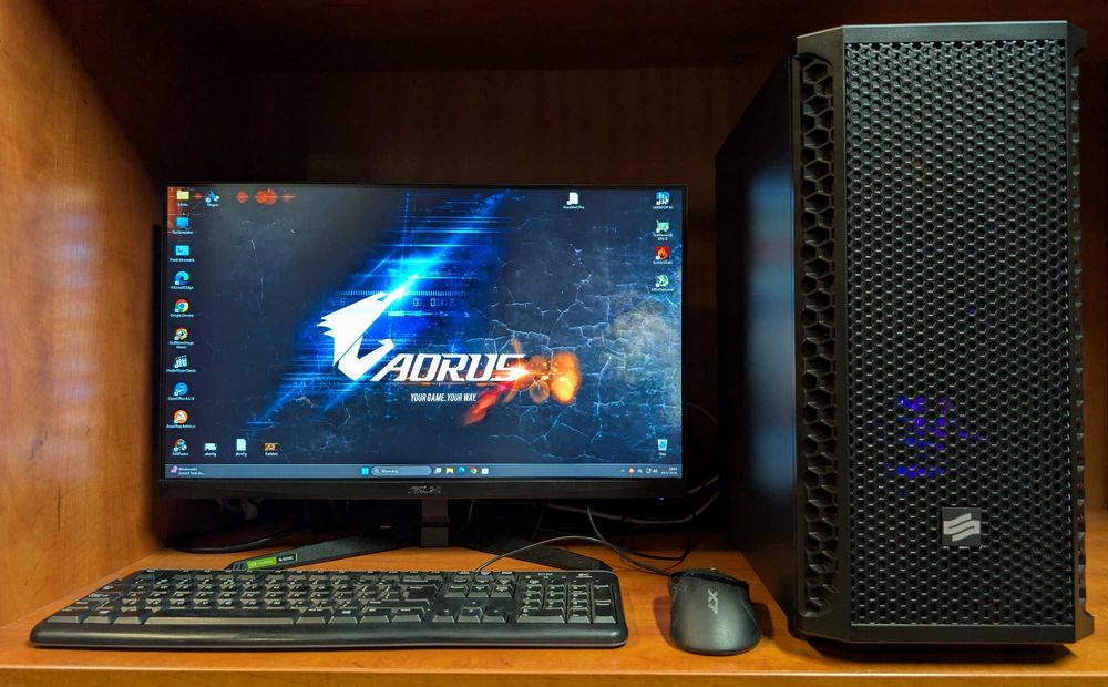 Komputer PC/AMD Ryzen 7 2700X/GTX 1660 S-6GB/32GB/SSD512+1TB/Win11Pro