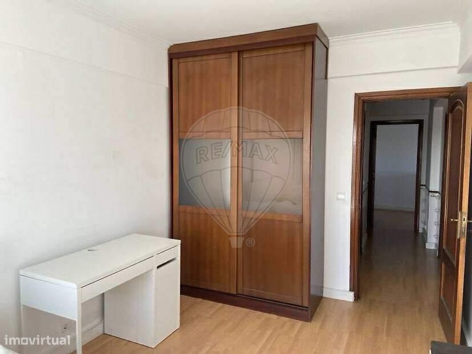 Apartamento T2 para arrendamento