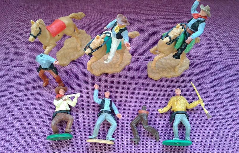 Bonecos - Cowboys, Índios e Soldados - Anos 60 - Timpo, Crescent, MPC