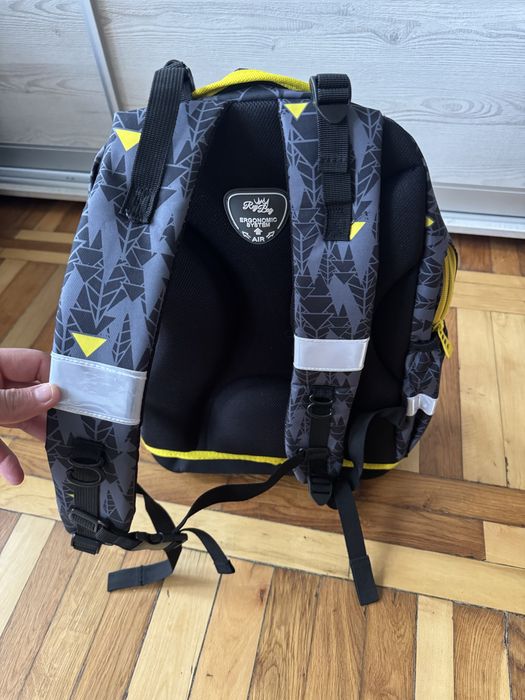 Дитячі рюкзати ReyBag, для хлопчика і для дівчинки