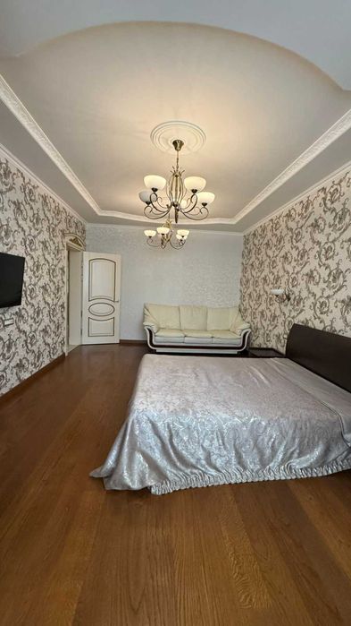 4+-rooms apartment apartment by the address st. Kulikovo pole pl Oktyabrskoy revolyutsii pl (area 292 m²) - Atlanta.ua - photo 20