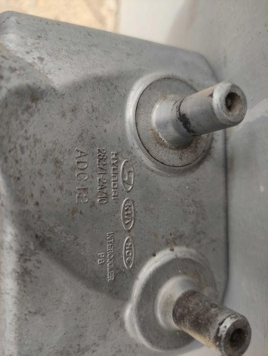 28271-2A710 радіатор інтеркулера